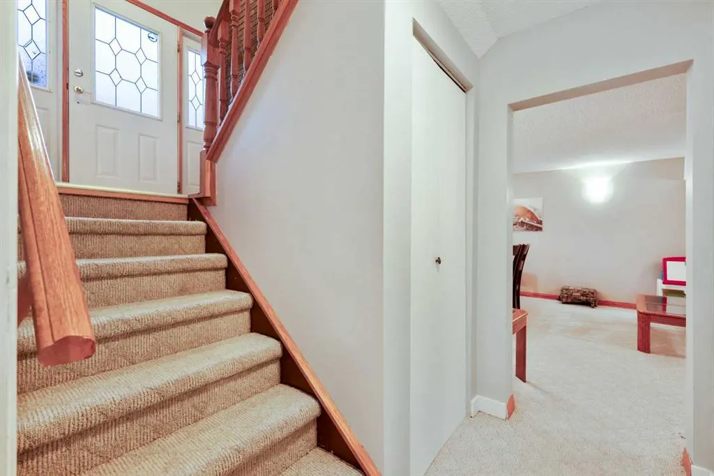 147 Whitehorn Road NE