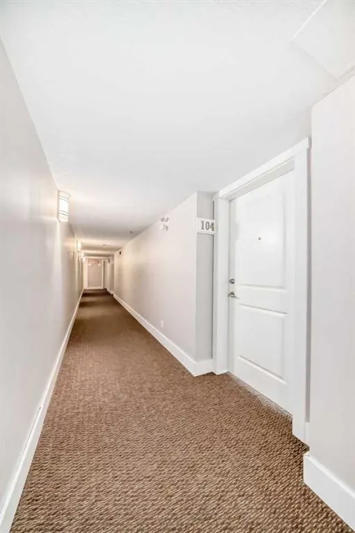 725 4 Street NE, #104