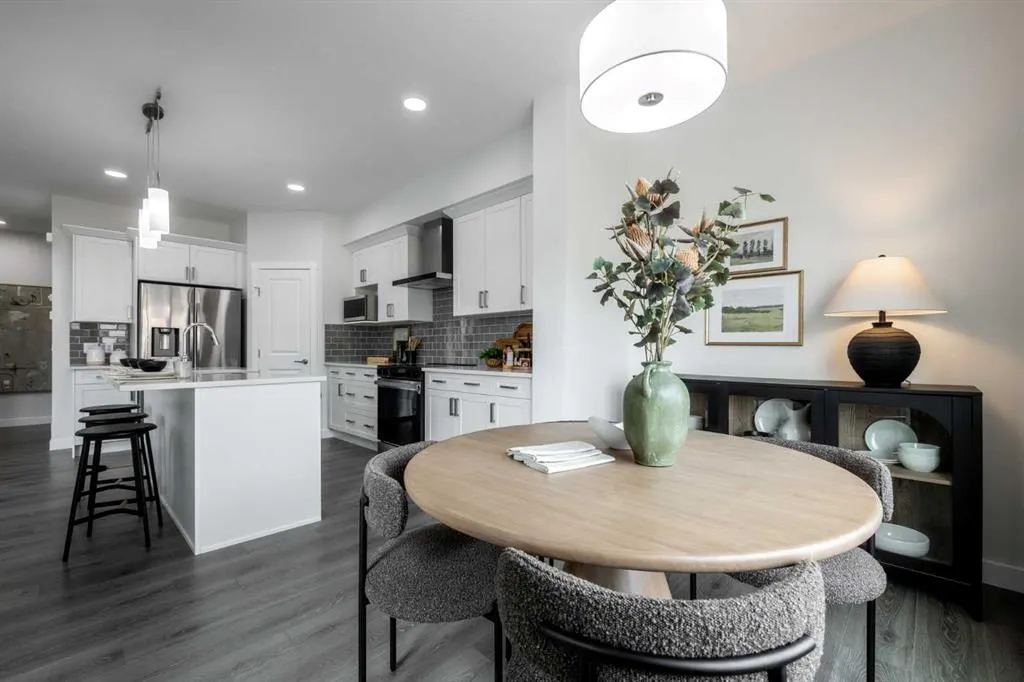 93 Sora Gardens SE