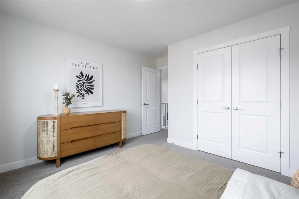93 Sora Gardens SE