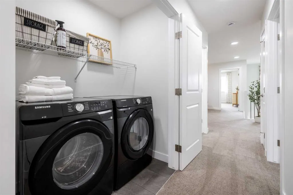 93 Sora Gardens SE