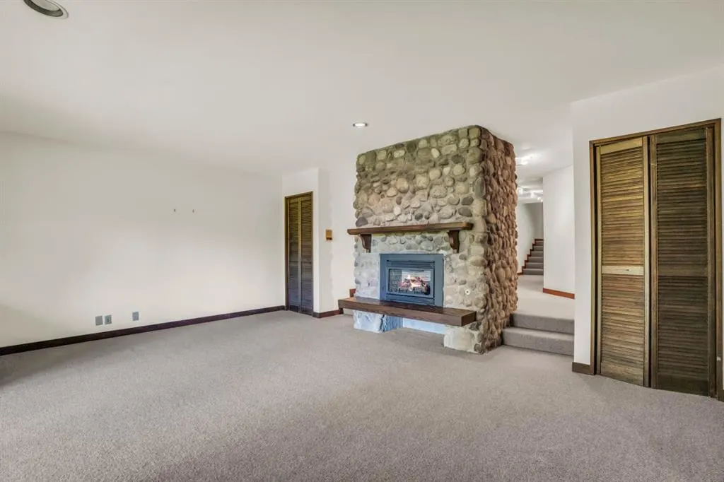 237 Escarpment Drive