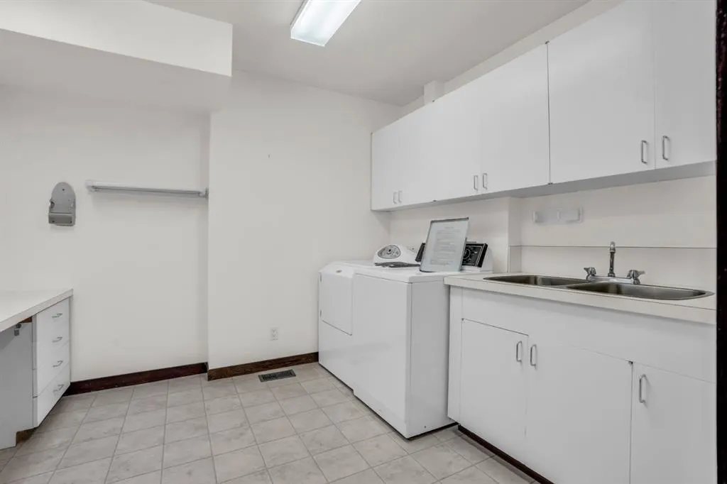 237 Escarpment Drive