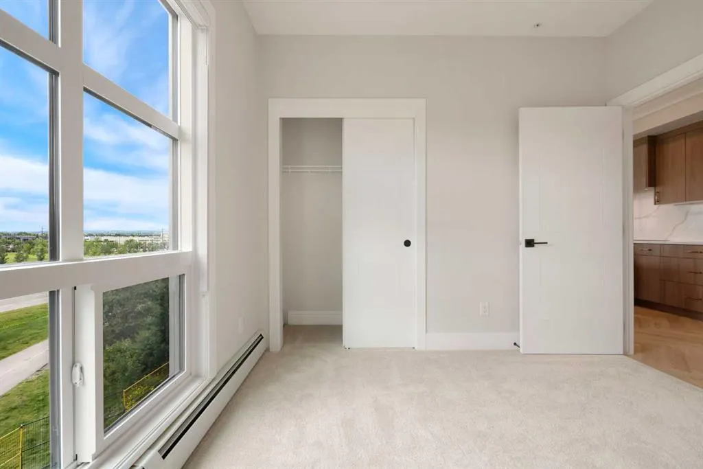 4270 Norford Avenue NW, #1212