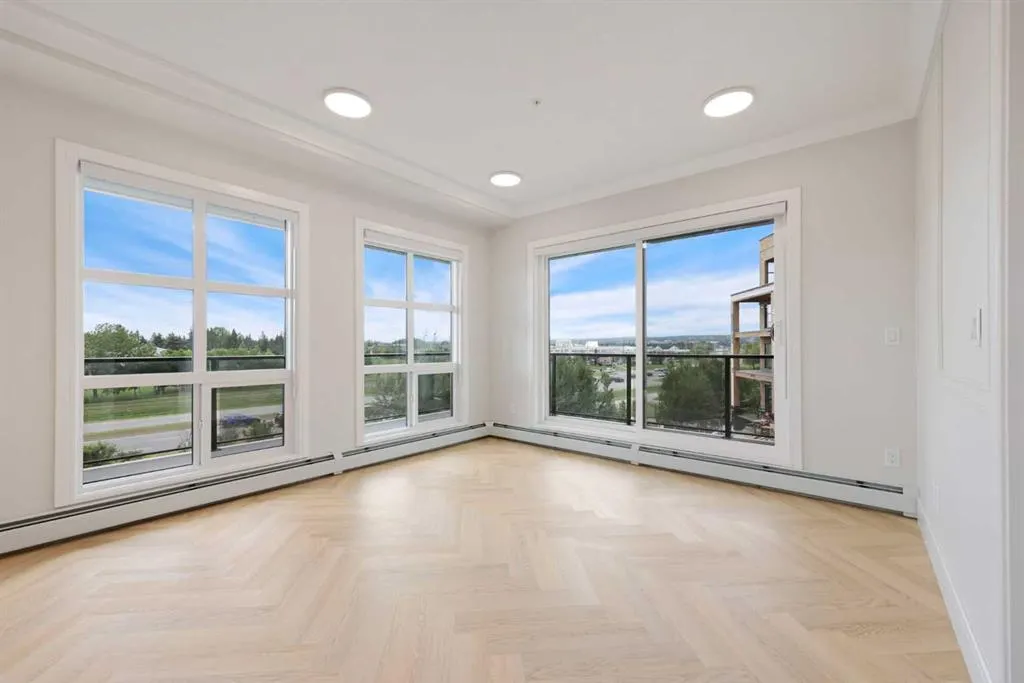 4270 Norford Avenue NW, #1212