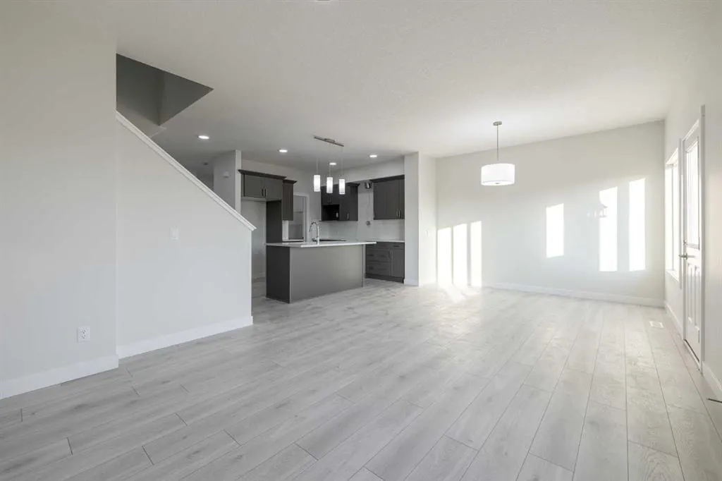 89 Sora Gardens SE