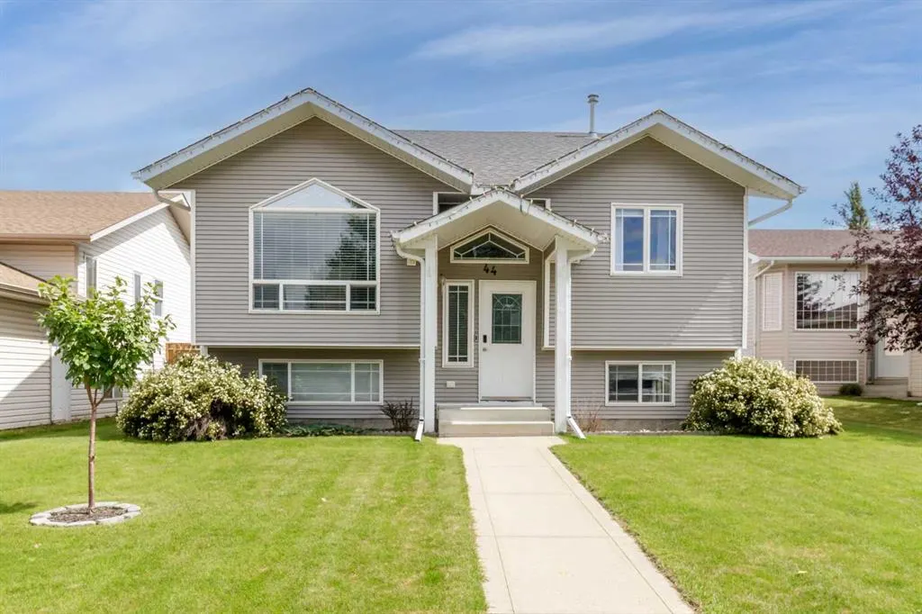 44 O'Neil Close