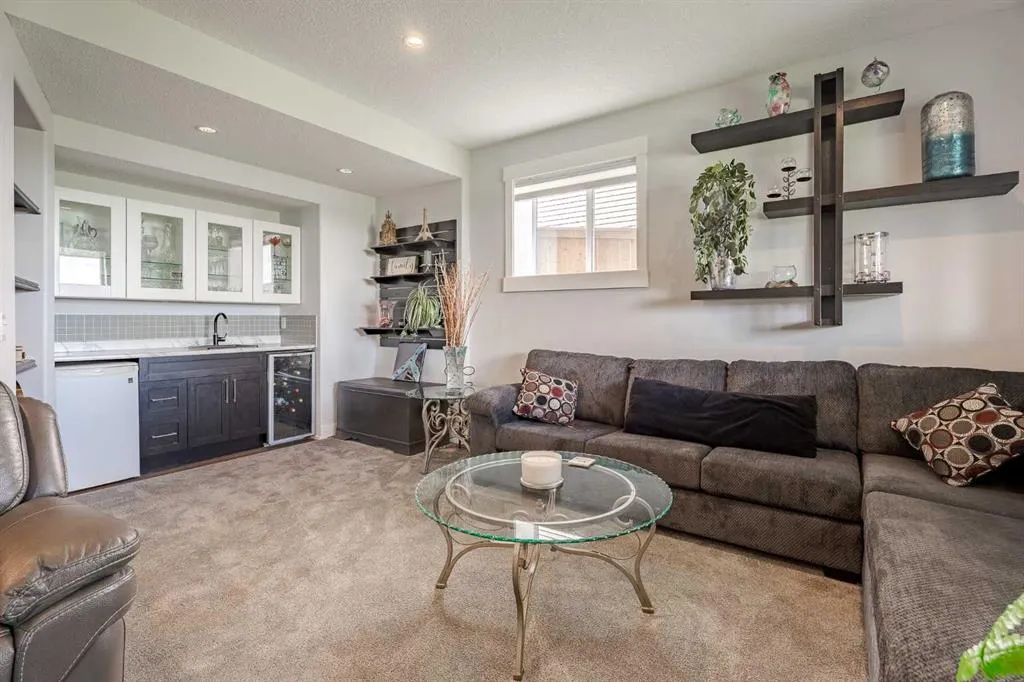 1483 Aldrich Place