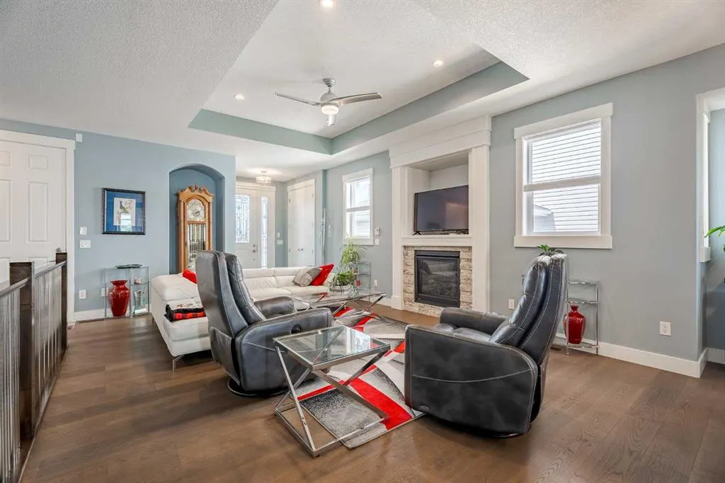 1483 Aldrich Place