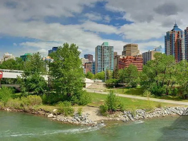 888 4 Avenue SW, #803
