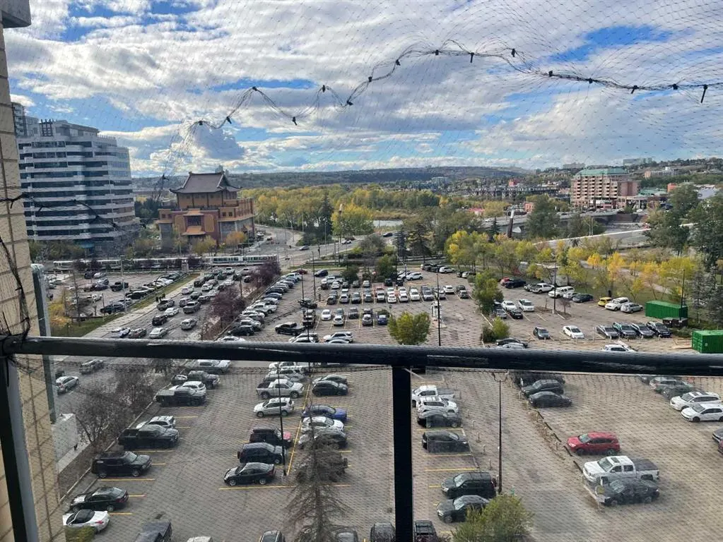 888 4 Avenue SW, #803
