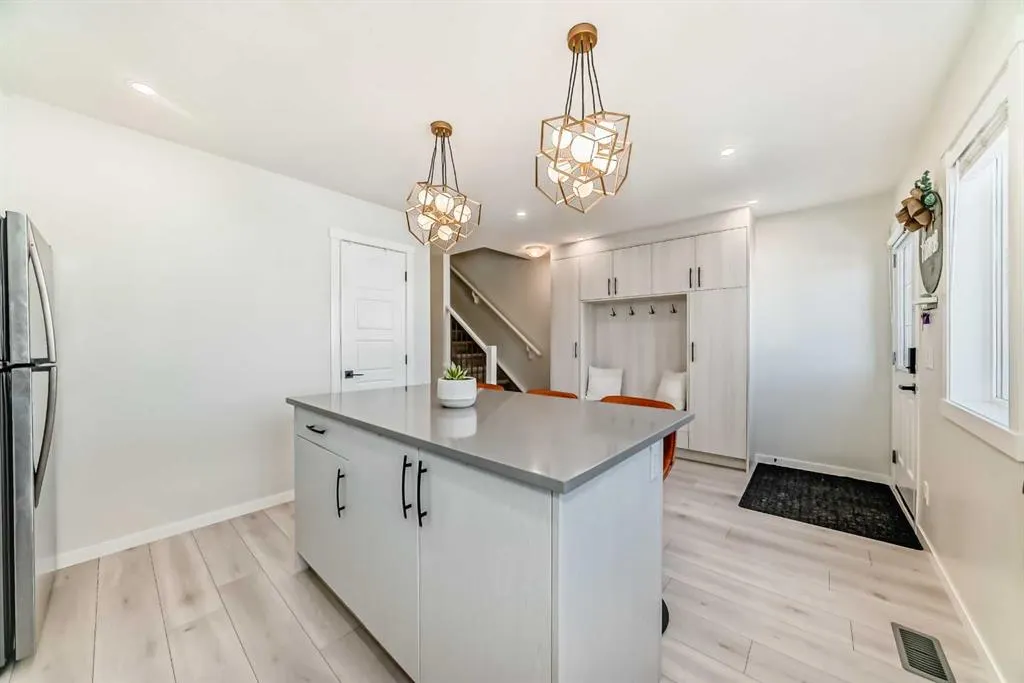 154 Chinook Gate Boulevard