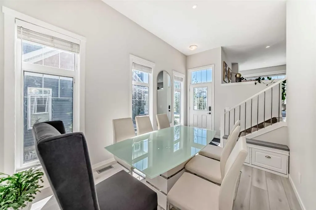 154 Chinook Gate Boulevard
