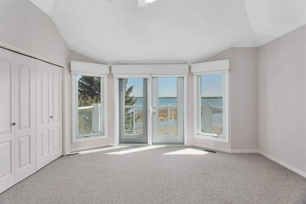 180 Marina Bay Court