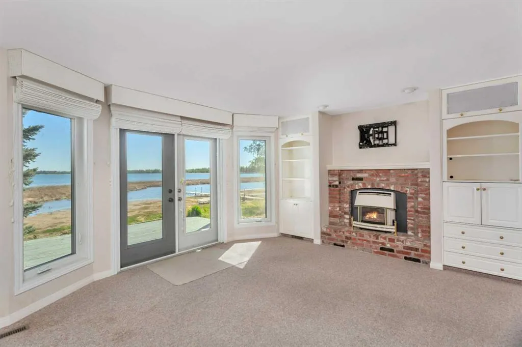 180 Marina Bay Court
