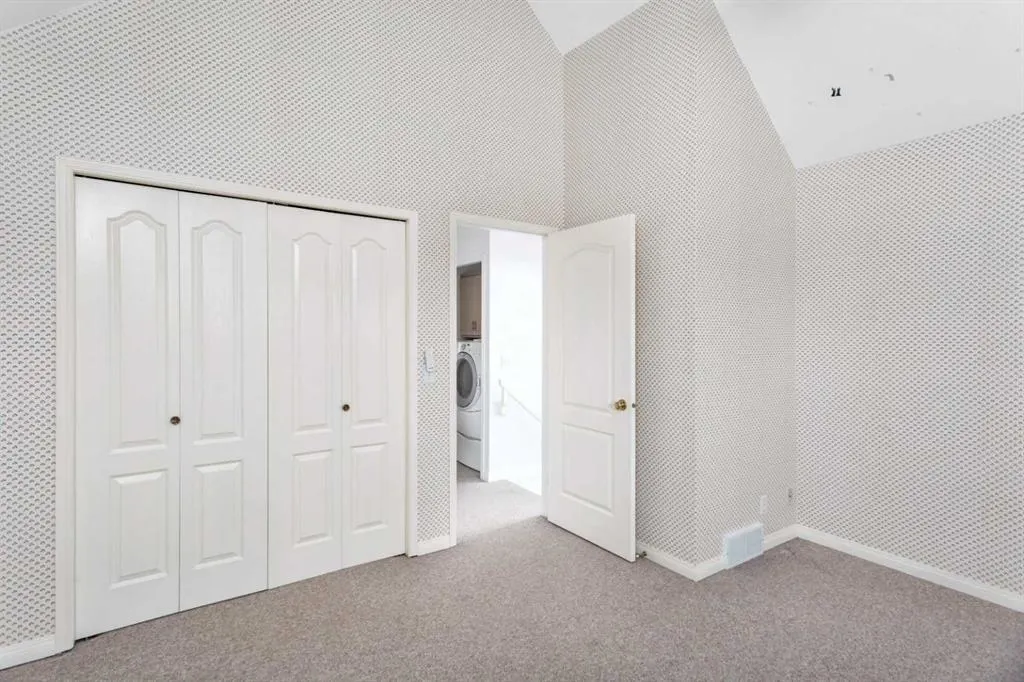 180 Marina Bay Court
