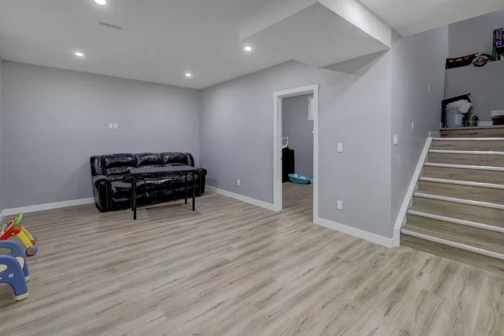 89 Cornerstone Road NE