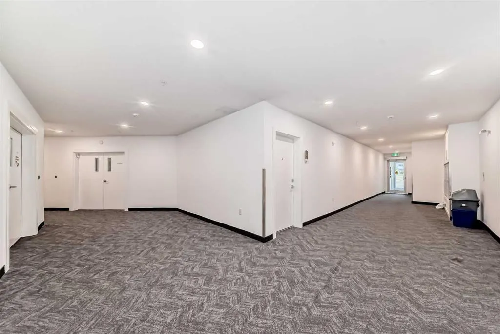 681 Savanna Boulevard NE, #1416