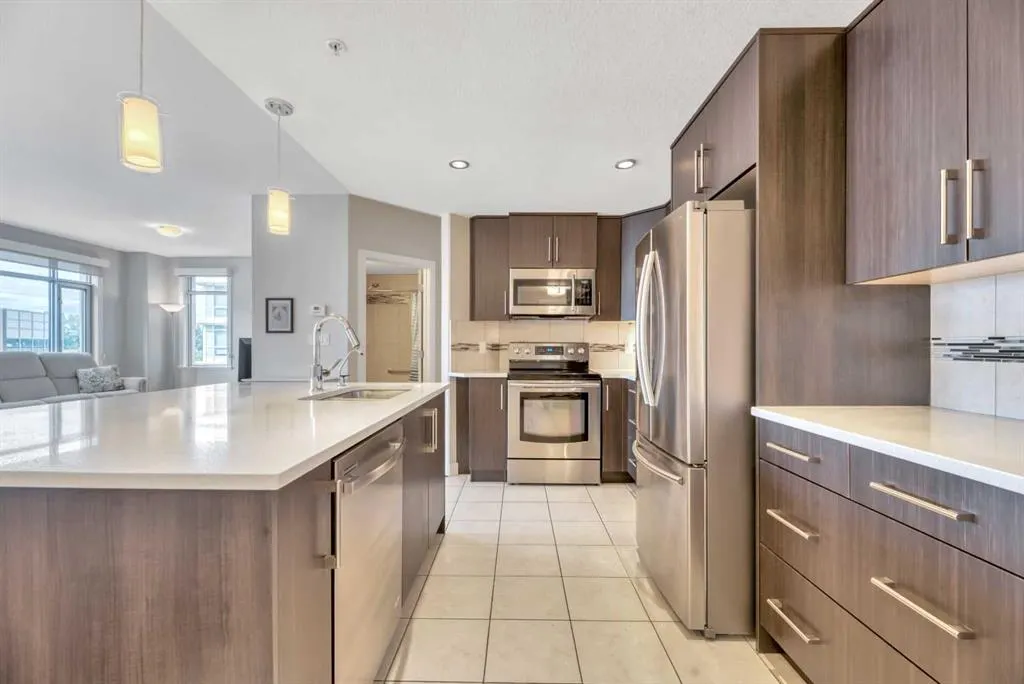 24 Varsity Estates Circle NW, #410