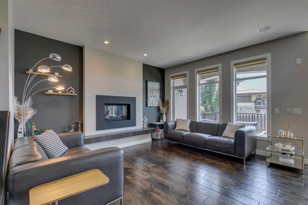 119 Marquis Crescent SE