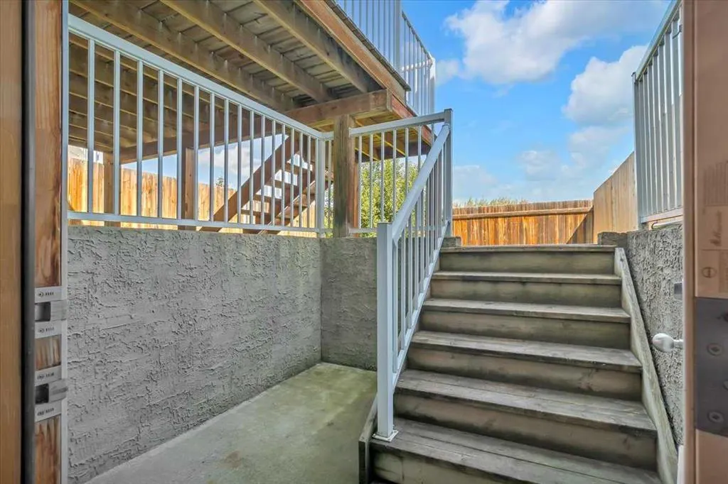 740 Carriage Lane Drive