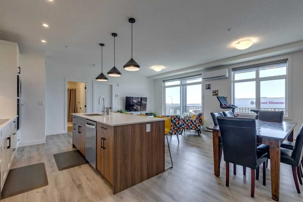 10 Sage Hill Walk NW, #216
