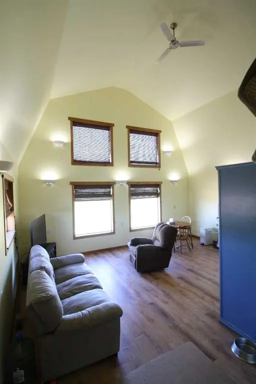 19405 Township Road 1112