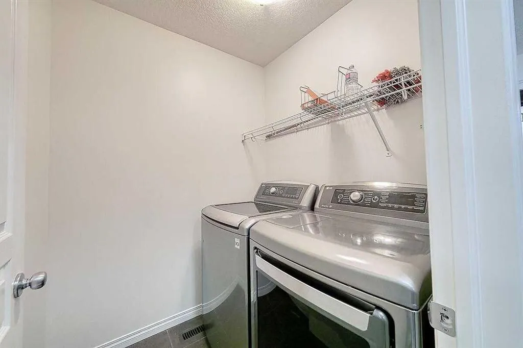 106 Sage Meadows Way NW