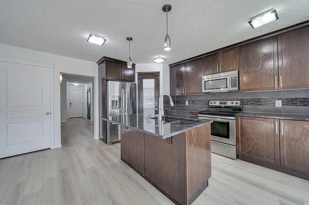 106 Sage Meadows Way NW