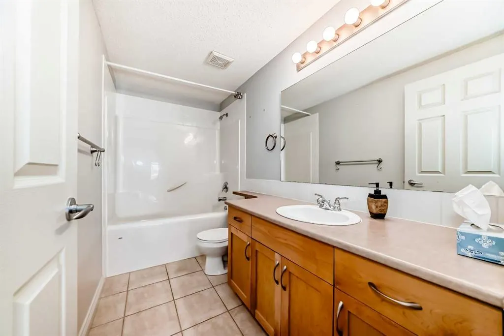 3810 43 Street SW, #309