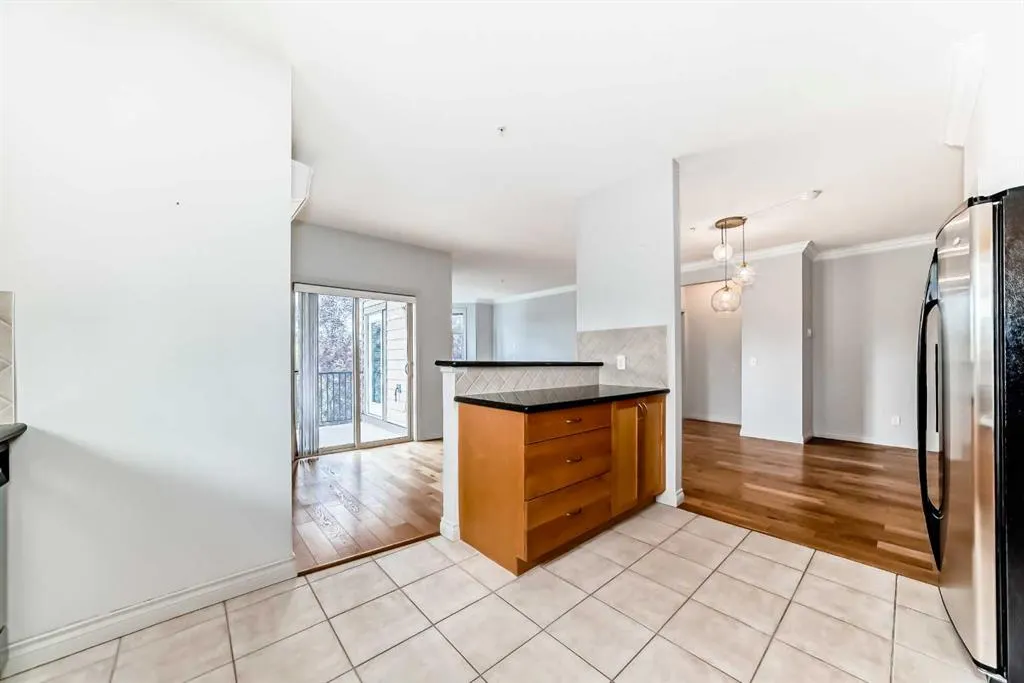 3810 43 Street SW, #309