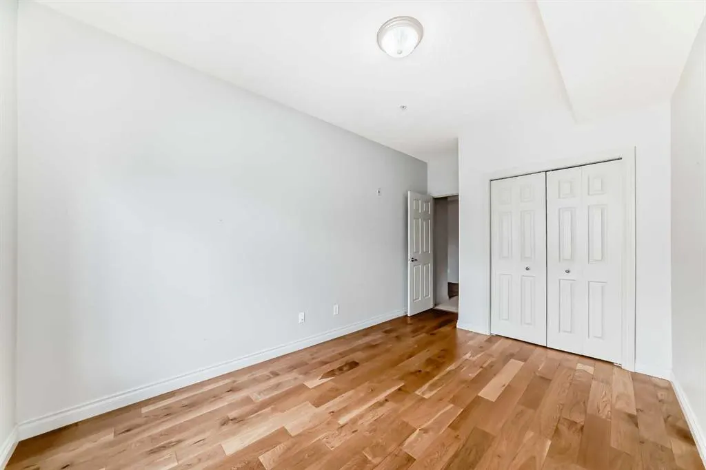 3810 43 Street SW, #309