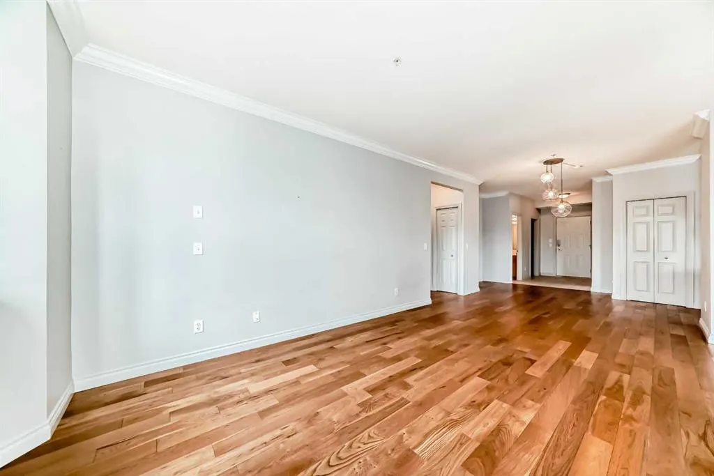 3810 43 Street SW, #309