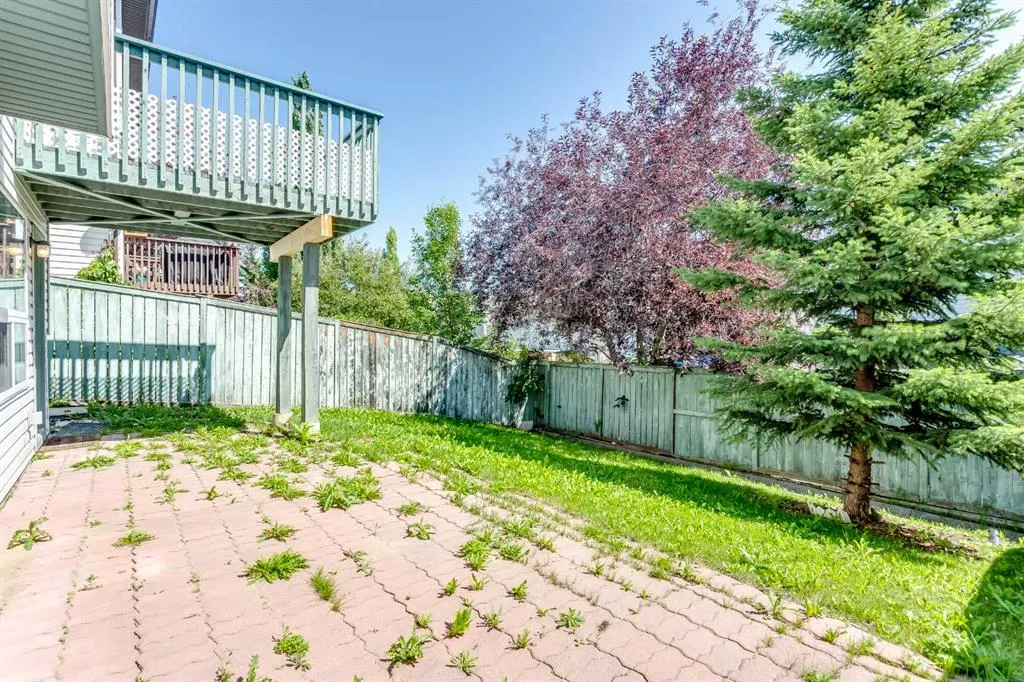 38 Hidden Ranch Close NW