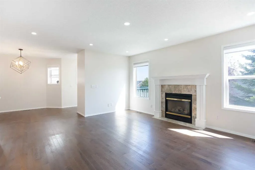 38 Hidden Ranch Close NW