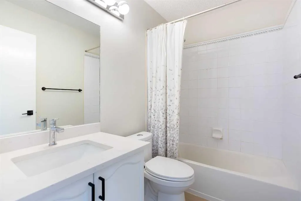 38 Hidden Ranch Close NW