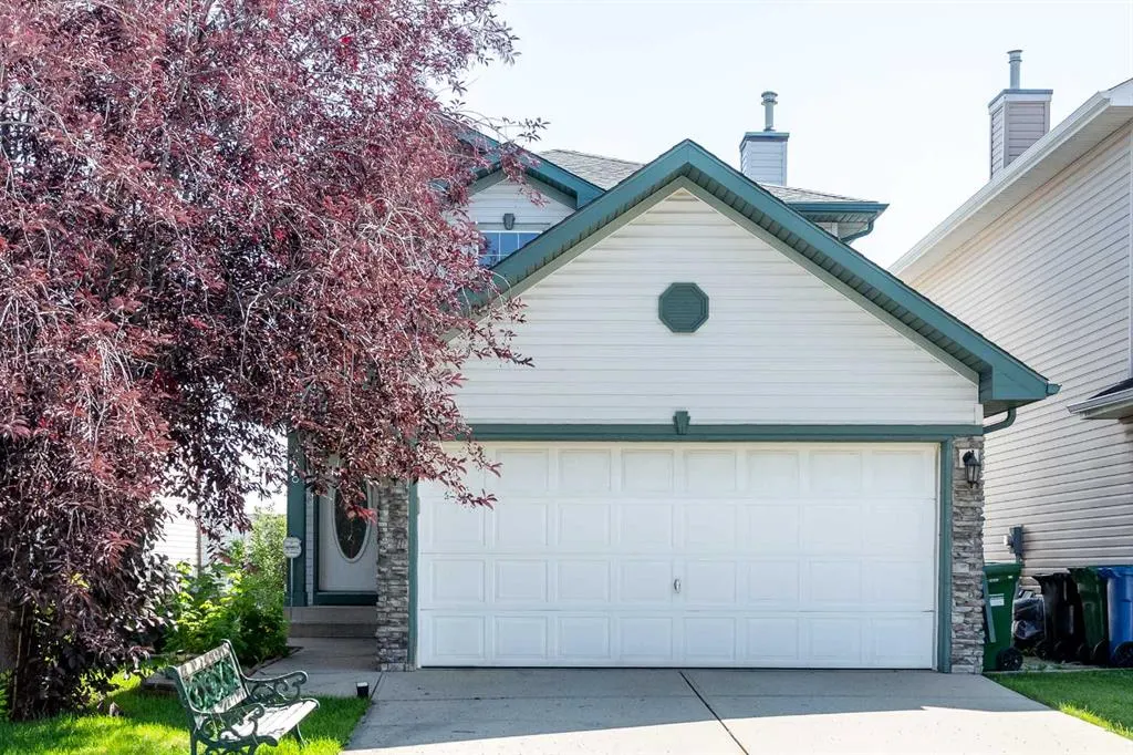 38 Hidden Ranch Close NW