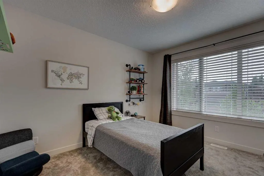 19 Cranbrook Crescent SE