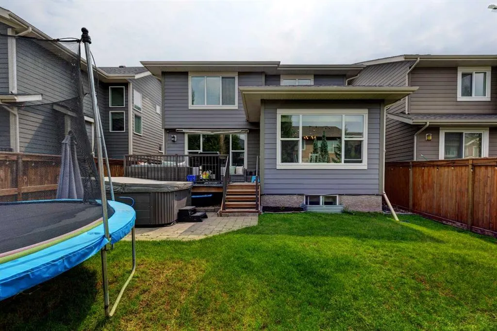 19 Cranbrook Crescent SE
