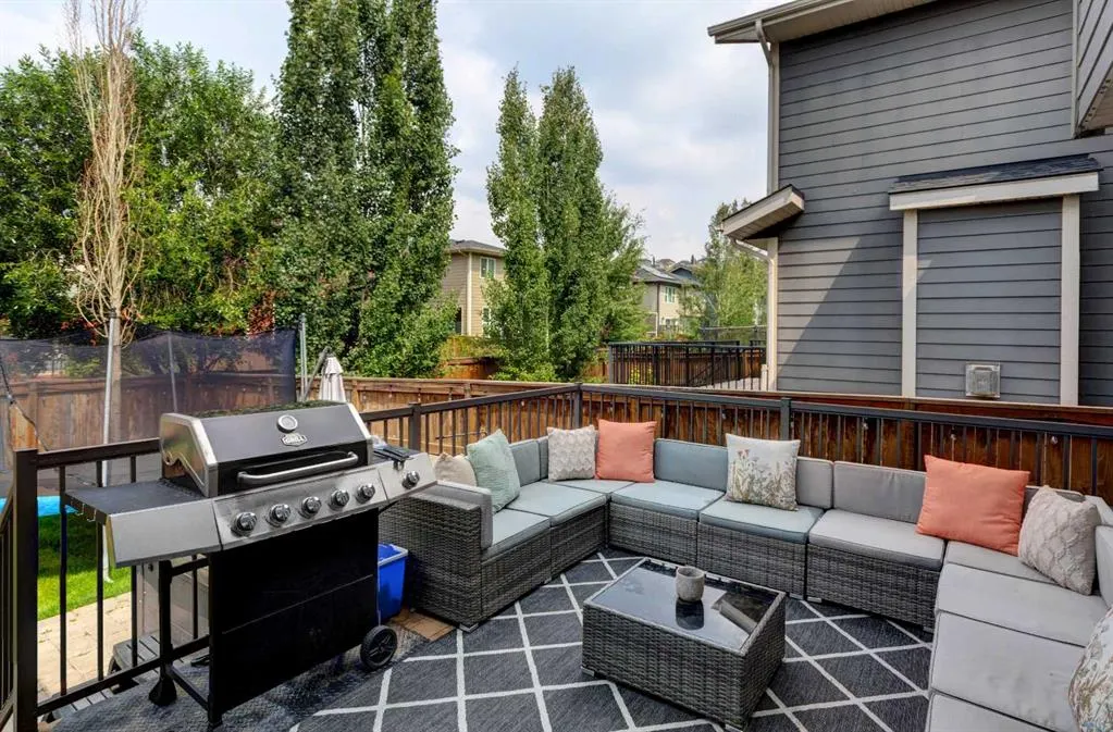 19 Cranbrook Crescent SE