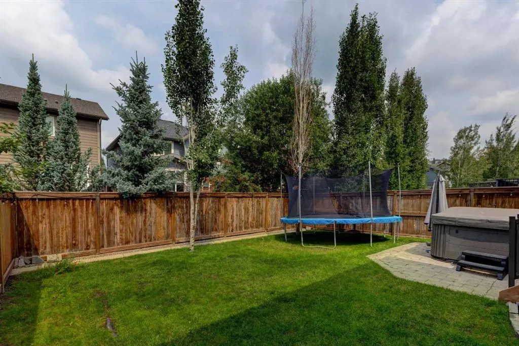 19 Cranbrook Crescent SE