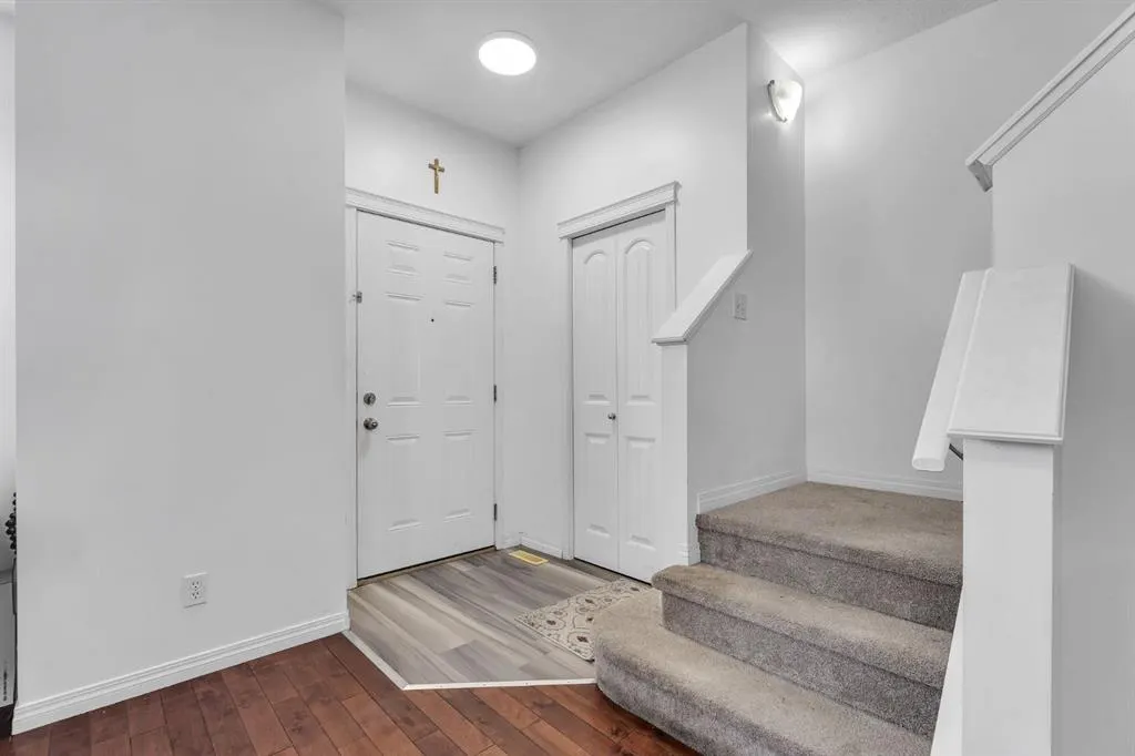 111 Tarawood Lane NE, #301
