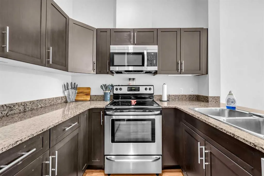 955 McPherson Road NE, #122
