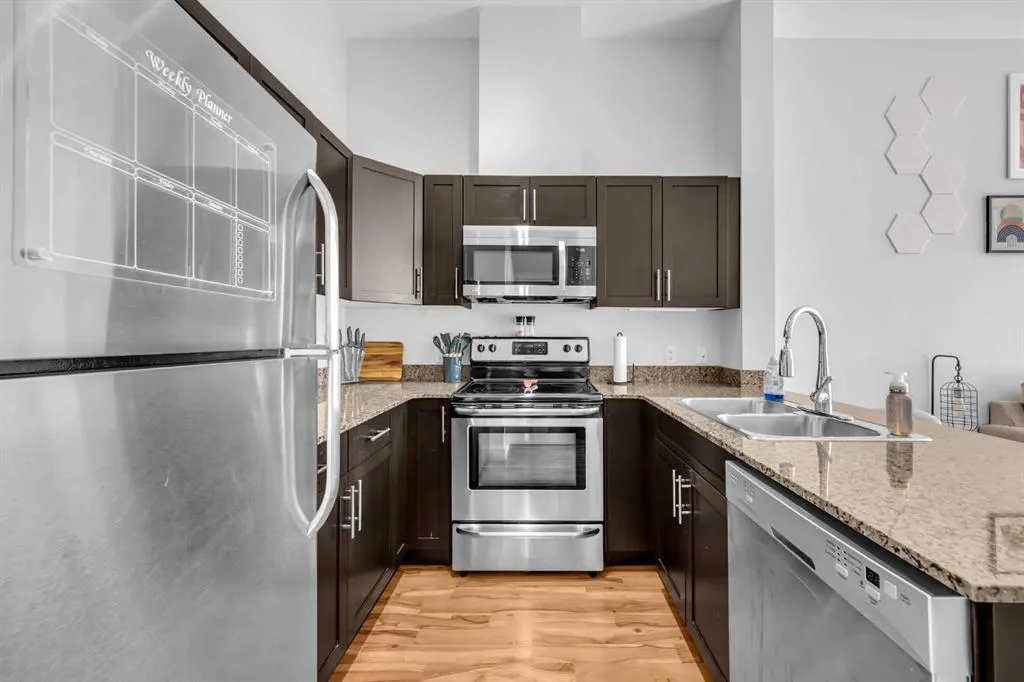 955 McPherson Road NE, #122