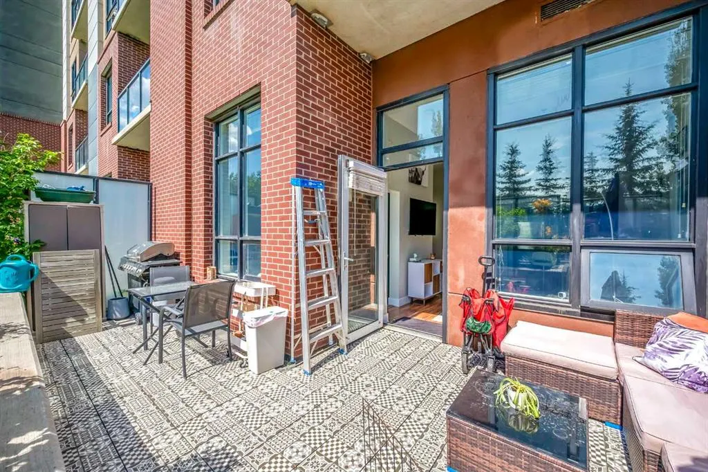 955 McPherson Road NE, #122