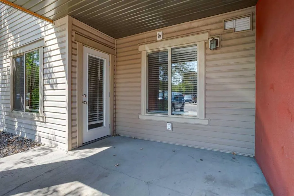 403 Mackenzie Way SW, #2108