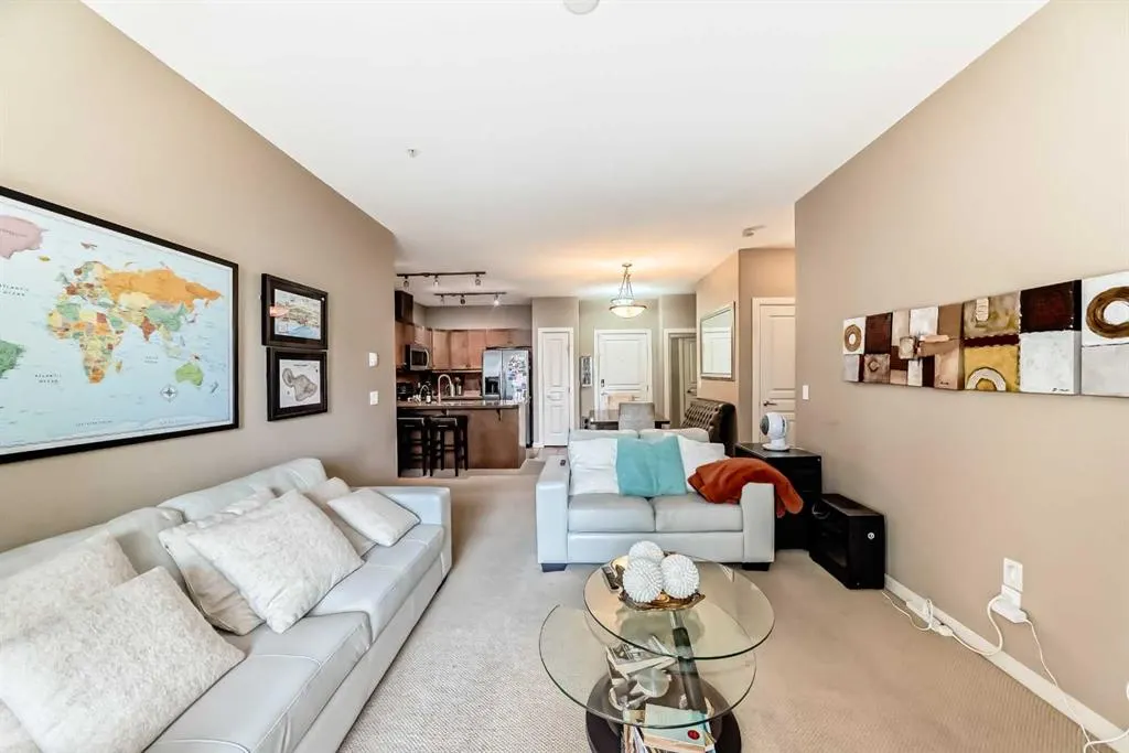 52 Cranfield Link SE, #212