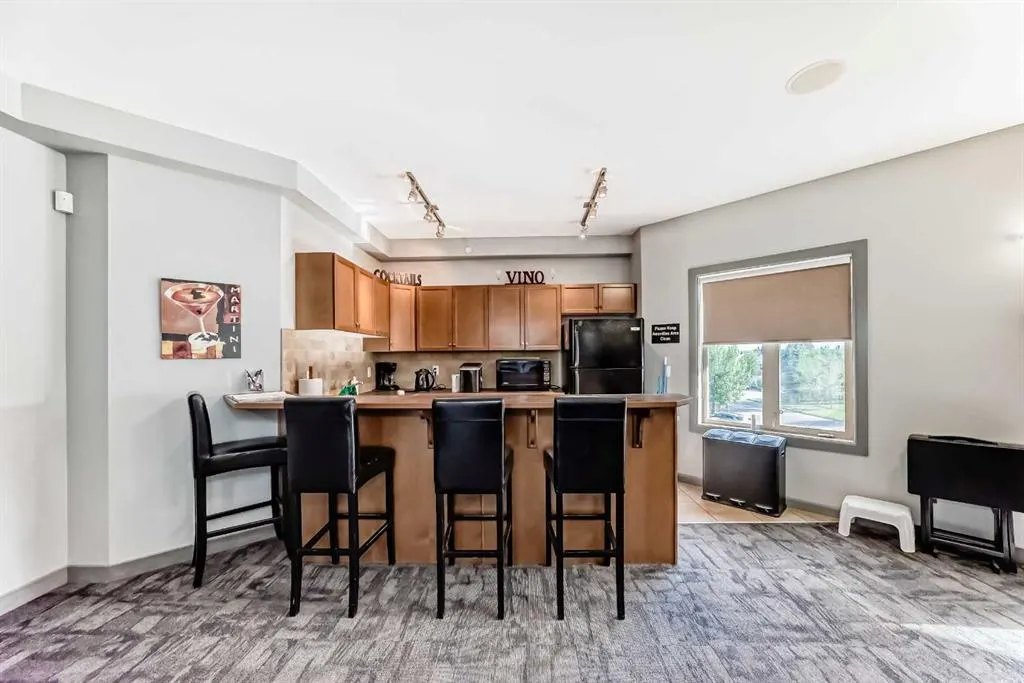 52 Cranfield Link SE, #212