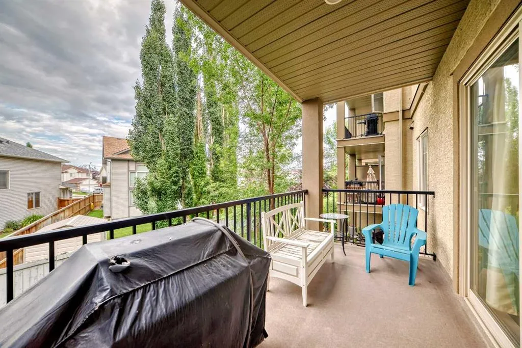 52 Cranfield Link SE, #212