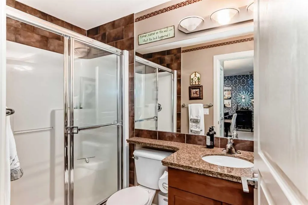 52 Cranfield Link SE, #212